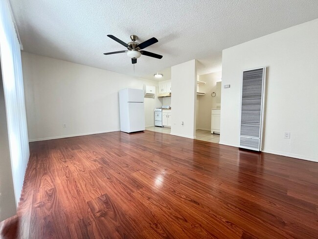 338-340 University Pl