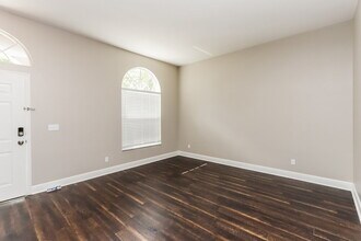 2514 Allwood Ave in Valrico, FL - Building Photo - Building Photo