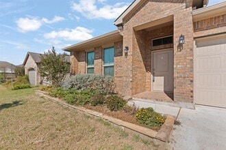 1402 Fremont Trl in Cleburne, TX - Building Photo - Building Photo