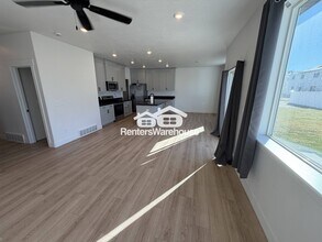 3767 N Hannah St in Eagle Mountain, UT - Building Photo - Building Photo