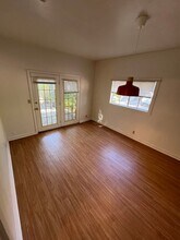 1304 Newning Ave in Austin, TX - Building Photo - Building Photo