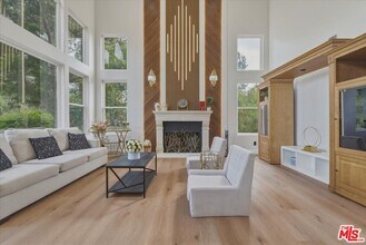 3891 Marks Rd in Agoura Hills, CA - Building Photo - Building Photo