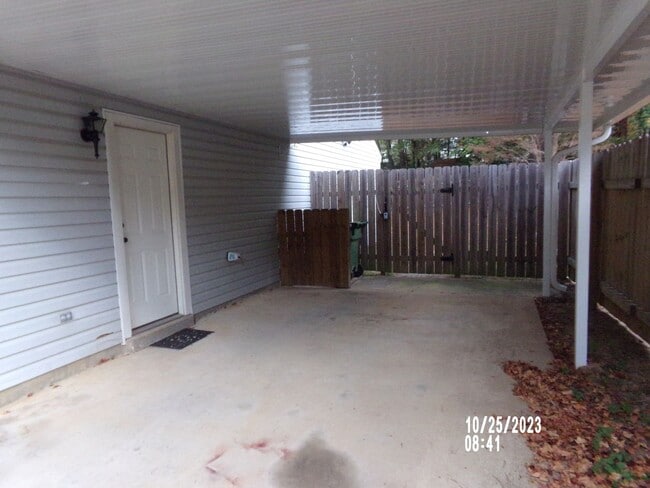 633 Hidden Valley Dr in Ruston, LA - Building Photo - Building Photo