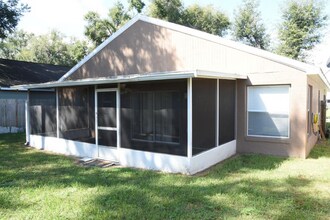 1916 Windsor Oak Dr in Apopka, FL - Building Photo - Building Photo