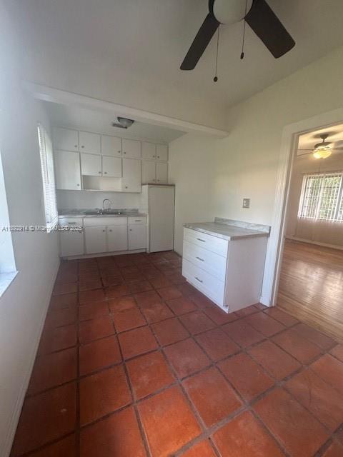 1421 SW 37th Ave in Miami, FL - Building Photo - Building Photo