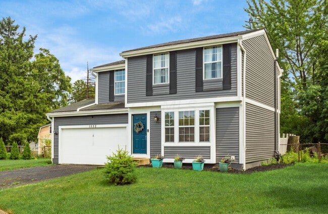 property at 1552 Jupiter Ave