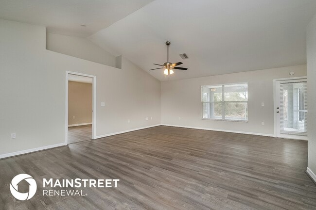 1067 Aladdin Rd in Spring Hill, FL - Building Photo - Building Photo