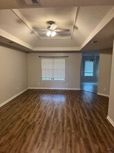 210 Manchester Ln in Byron, GA - Building Photo - Building Photo