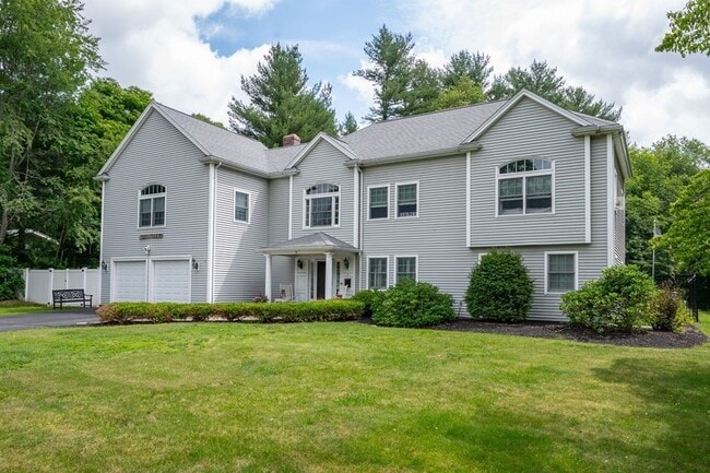 property at 9 Elaine Rd