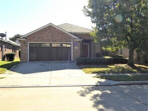 1704 Flamingo Dr in Little Elm, TX - Building Photo - Building Photo