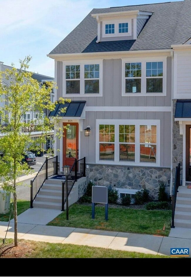 805 Park Ridge Dr in Crozet, VA - Building Photo - Building Photo
