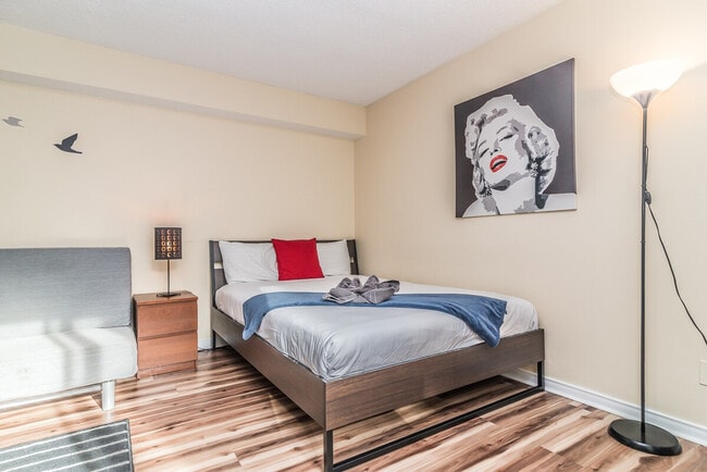 190 Bd René-Lévesque E, Unit SI ID1298118P in Montréal, QC - Building Photo - Building Photo