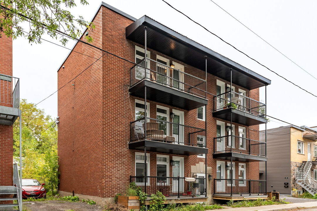 238 De La Martinière Rue in Québec, QC - Building Photo