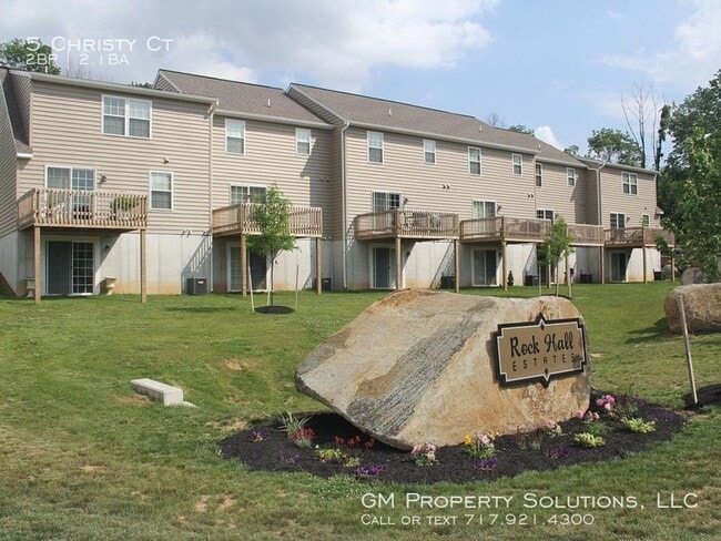 property at 5 Christy Ct
