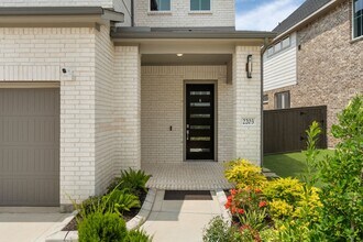 2203 Fresh Flower Wy in Richmond, TX - Building Photo - Building Photo