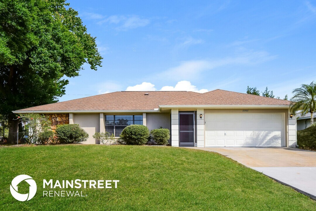 22302 Priscilla Ave in Port Charlotte, FL - Building Photo