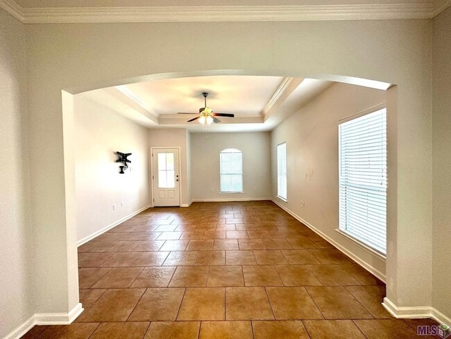 40303 Crestridge Dr in Gonzales, LA - Building Photo - Building Photo