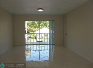 6323 Bay Club Dr in Fort Lauderdale, FL - Building Photo - Building Photo