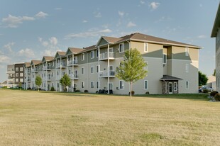 Lakestone Apartments