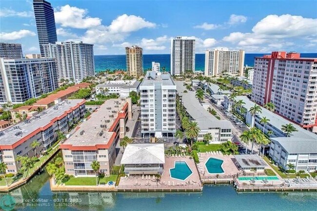 property at 3113 S Ocean Dr