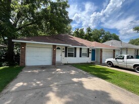 1777 N Drury Ave in Springfield, MO - Building Photo