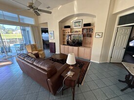 30 W Doerr Path in Hernando, FL - Building Photo