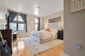 1723 Washington St, Unit 402 in Boston, MA - Building Photo - Building Photo