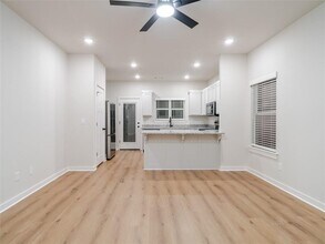 511 Cosmos St in Centerton, AR - Building Photo - Building Photo