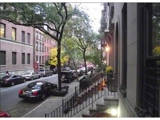 237 E 31st St in New York, NY - Building Photo