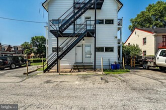 537 S Walnut St in West Chester, PA - Building Photo - Building Photo