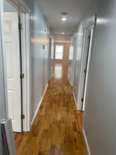 69 Fairfield St, Unit 1 in Manchester, CT - Foto de edificio - Building Photo