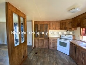 511 US-26 in Blackfoot, ID - Building Photo - Building Photo