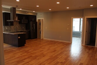 708 N 19th St in Philadelphia, PA - Building Photo - Building Photo