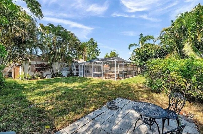 2873 Sarah Dr in Clearwater, FL - Building Photo - Building Photo