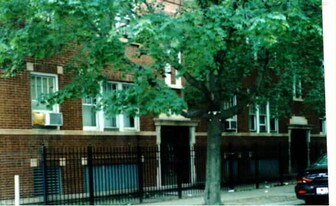 2248 W Marquette Rd in Chicago, IL - Building Photo