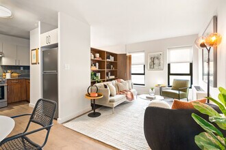 Arbor College Park in College Park, MD - Foto de edificio - Building Photo