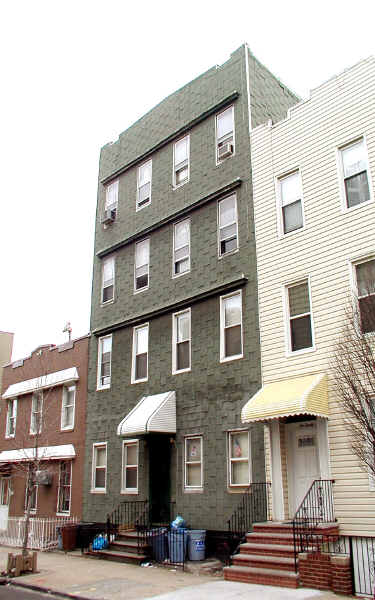 222 N 6th St in Brooklyn, NY - Building Photo