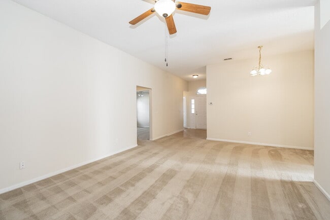 2452 Willowbend Dr in St. Augustine, FL - Building Photo - Building Photo