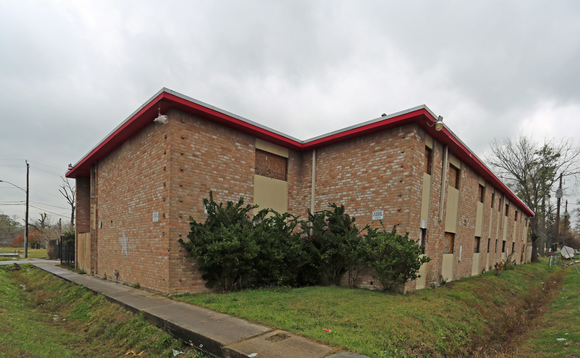 4525 Weaver Rd in Houston, TX - Building Photo