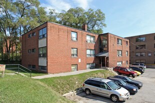 98 Trethewey Dr in Toronto, ON - Building Photo