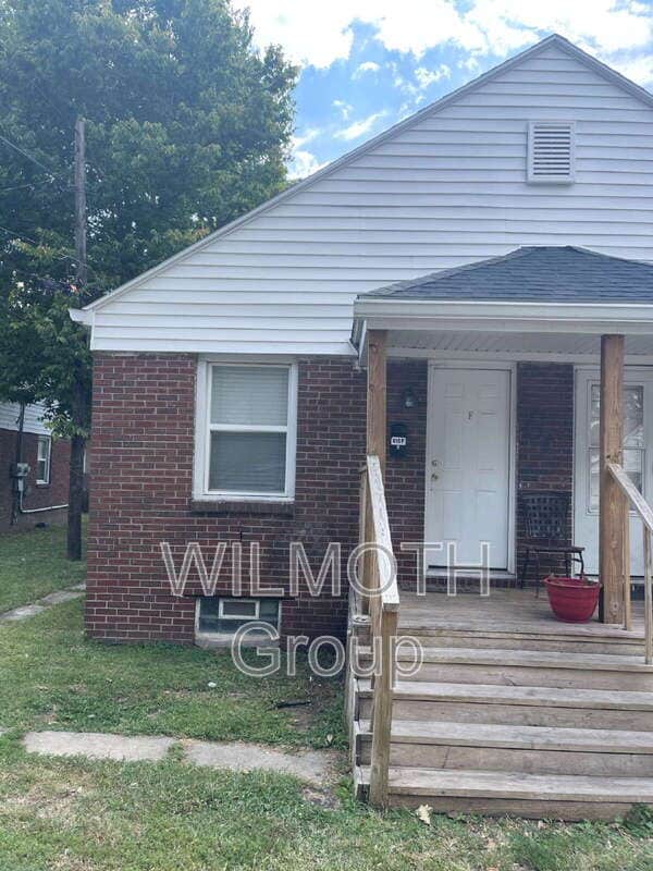 property at 615 N Tibbs Ave