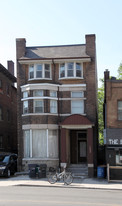 1649 Bloor St W in Toronto, ON - Building Photo