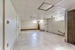25 Pitman St in Methuen, MA - Building Photo - Building Photo