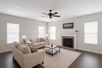 14026 Cinnabar Pl in Huntersville, NC - Foto de edificio - Building Photo