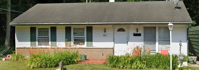 917 Tall Timber Dr in Michigan City, IN - Building Photo - Building Photo