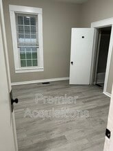 825 Easton St in Alton, IL - Building Photo - Building Photo