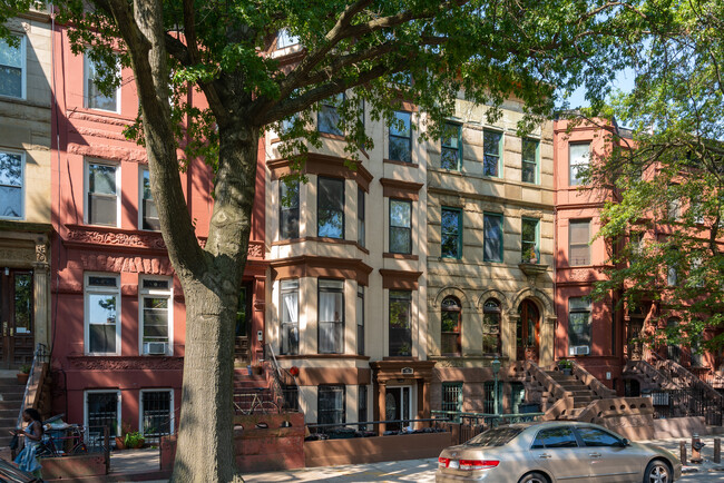 91 Macon St in Brooklyn, NY - Foto de edificio - Building Photo