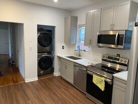 16 Woodcliff St, Unit 2 in Boston, MA - Building Photo
