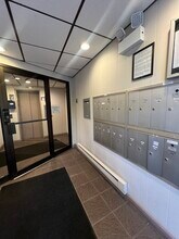 2320 N Nordica Ave in Chicago, IL - Building Photo - Building Photo