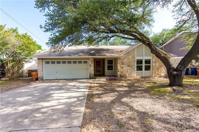 property at 4802 Summerset Trail